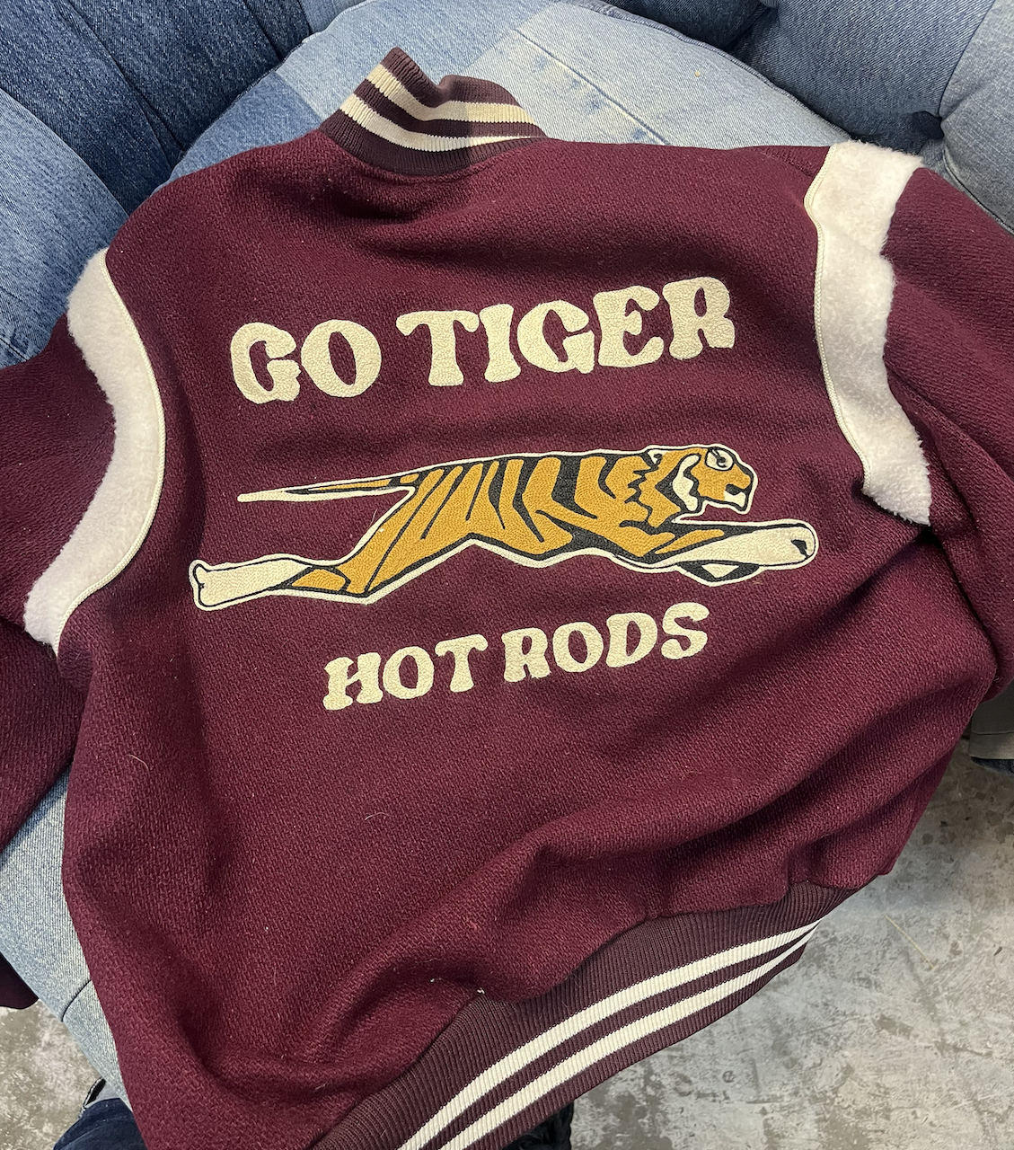 GO TIGER Chainstitched Design